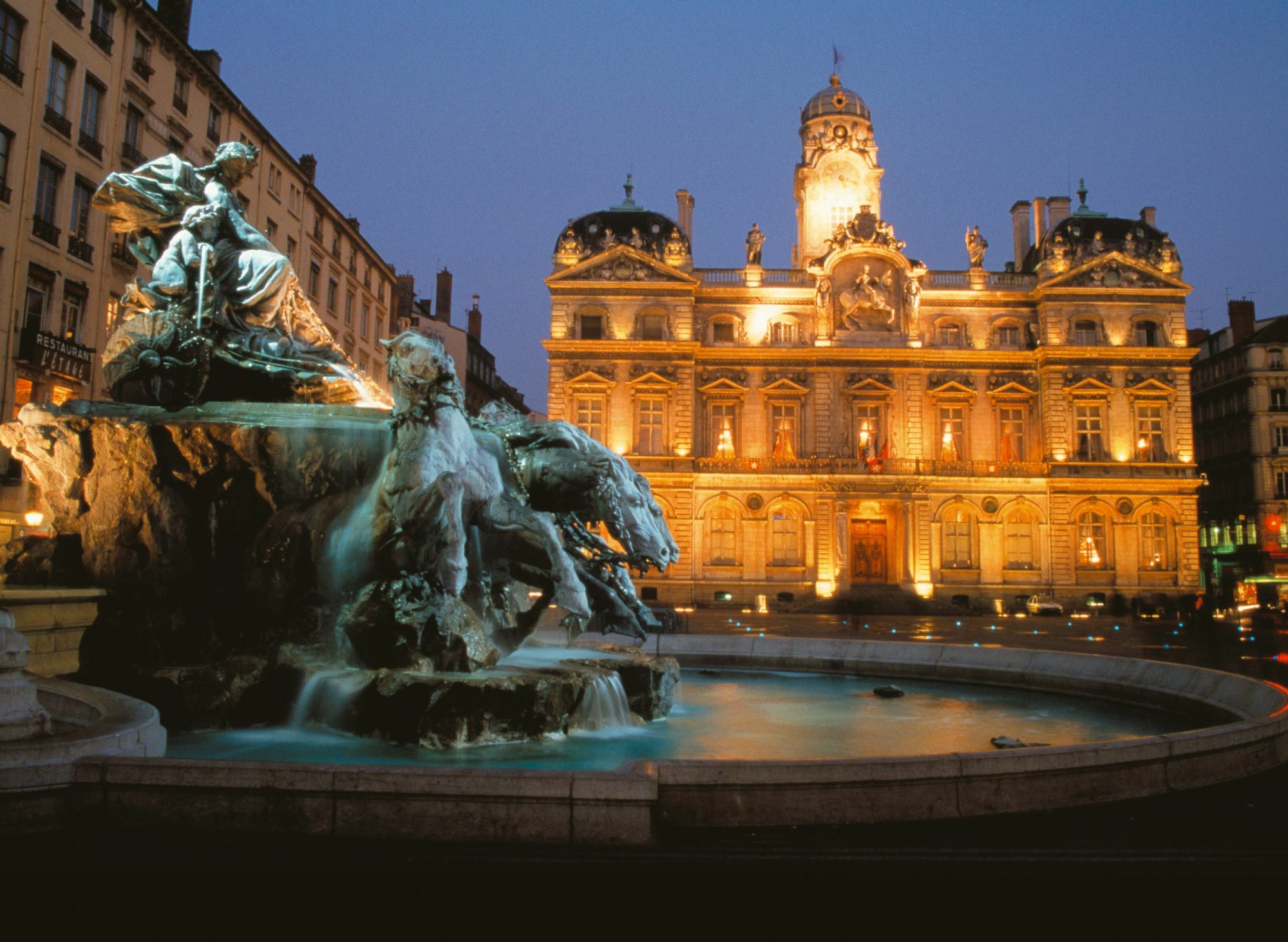리옹 The Thonet House - A Luxury Historic Collection 아파트 외부 사진